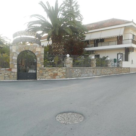 Assimakis Hotel Finikounta Exterior foto